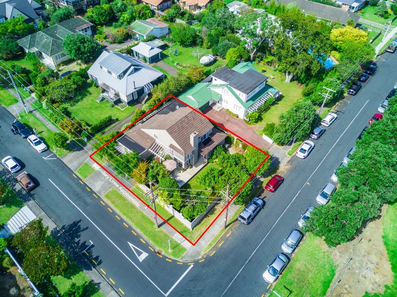 50 PUPUKE RD, Birkenhead, Auckland - Carousel 20