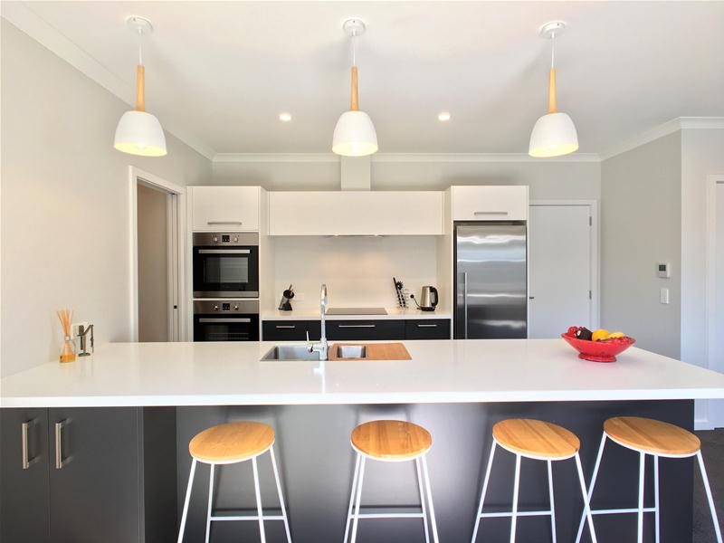 16 Manganui Place, Te Awa, Napier - Carousel 1