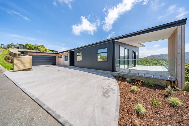 78 Mount Marua Way, Timberlea, Upper Hutt - Carousel 2