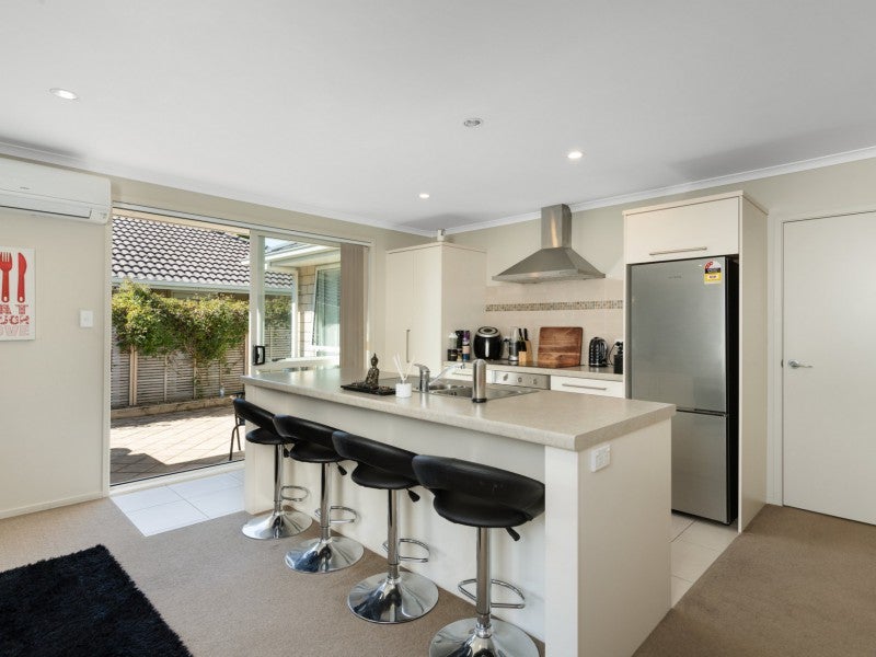 4 Barossa Way, Brookfield, Tauranga - Carousel 2