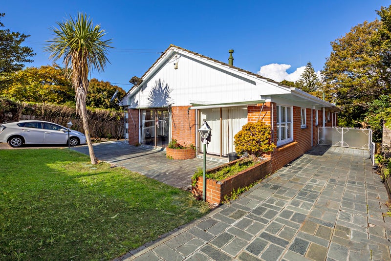 7 Kelvyn Grove, Hillpark, Auckland - Carousel 1