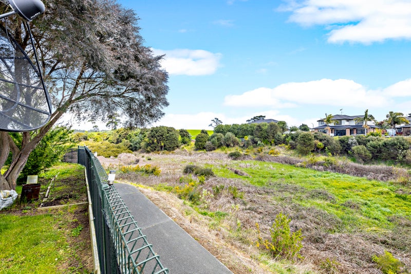 23 Ginko Place, Mangere, Auckland - Carousel 18