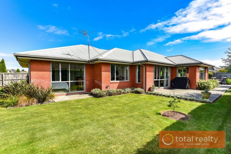 8 Rosario Place, Aidanfield, Christchurch - Carousel 2