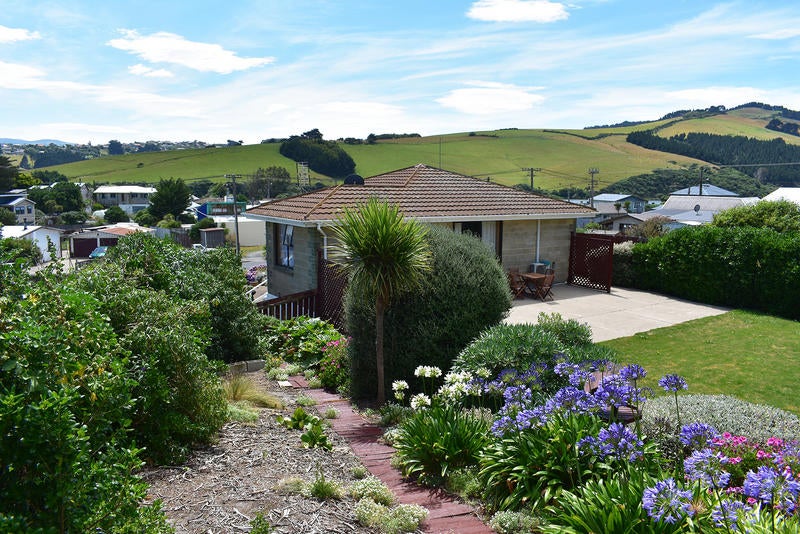 1 Luke Street, Ocean Grove, Dunedin - Carousel 2