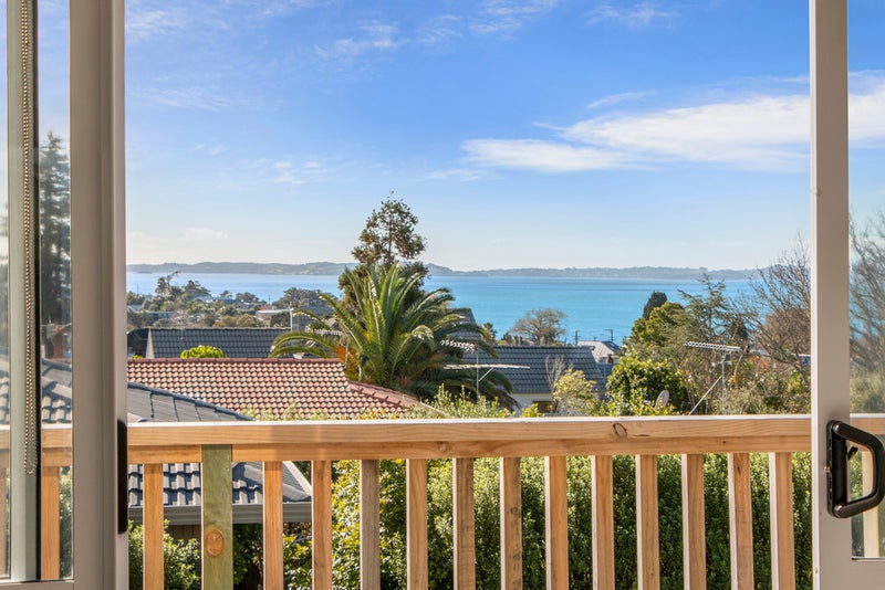 41 Sale Street, Cockle Bay, Auckland - Carousel 1