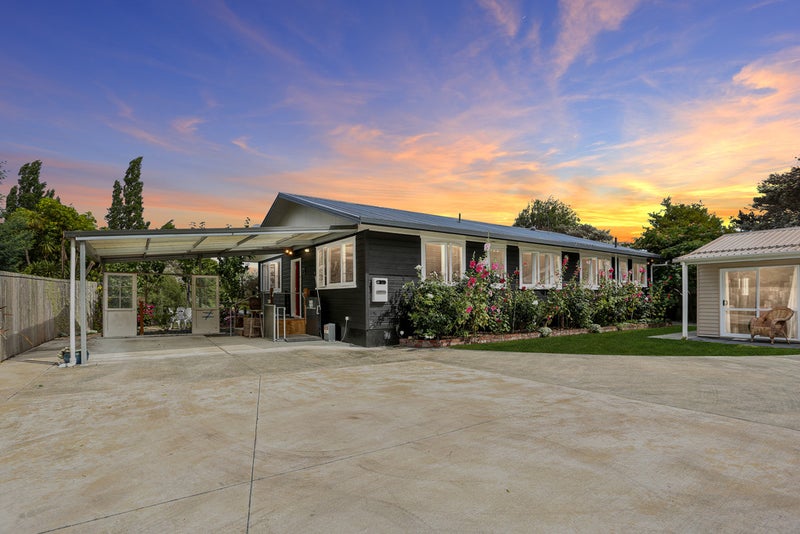 77 Riverside Road, Whataupoko, Gisborne - Carousel 1