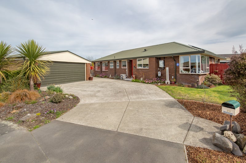 23 Giles Place, Shirley, Christchurch - Carousel 1