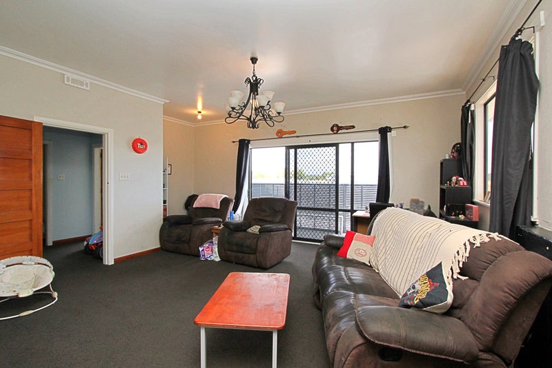 175 Taradale Road, Pirimai, Napier - Carousel 2