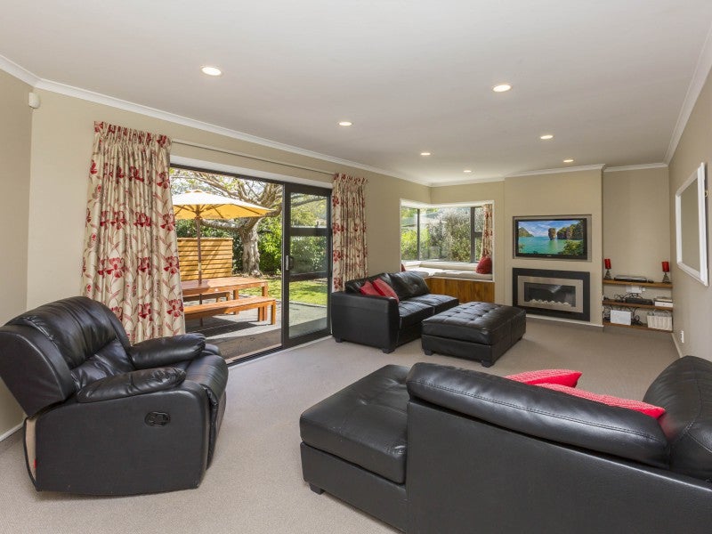 464B Fergusson Drive, Trentham, Upper Hutt - Carousel 2