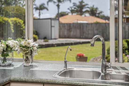 22 Moss Crescent, Takanini, Auckland - Carousel 15