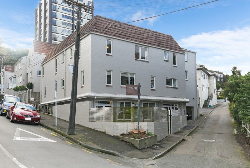 4 Stowe Hill, Thorndon, Wellington - Carousel 12