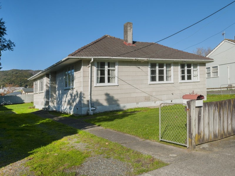 1196 Taita Drive, Taita, Lower Hutt - Carousel 1
