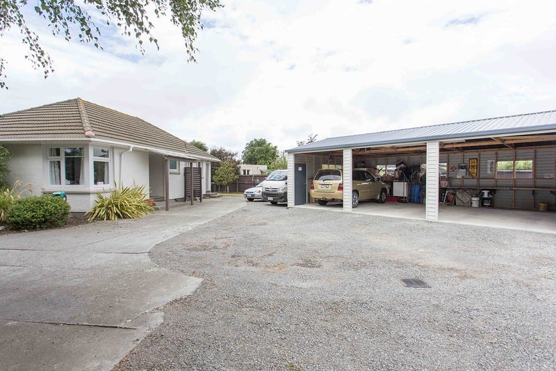 12 Gilberthorpes Road, Islington, Christchurch - Carousel 1