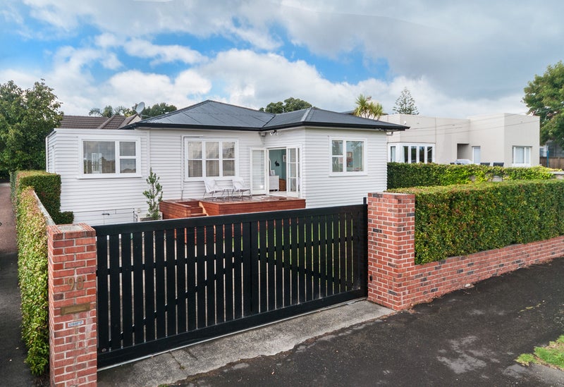 90 Patteson Avenue, Mission Bay, Auckland - Carousel 1