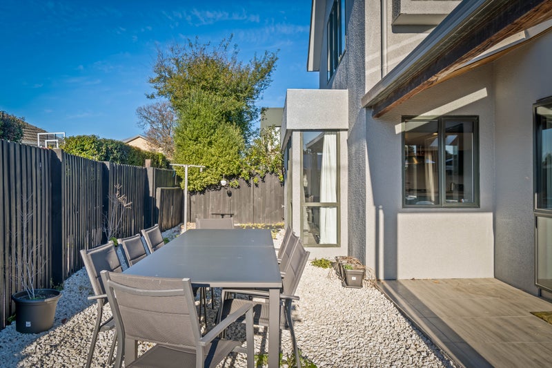 2 Chilcombe Street, Ilam, Christchurch - Carousel 2