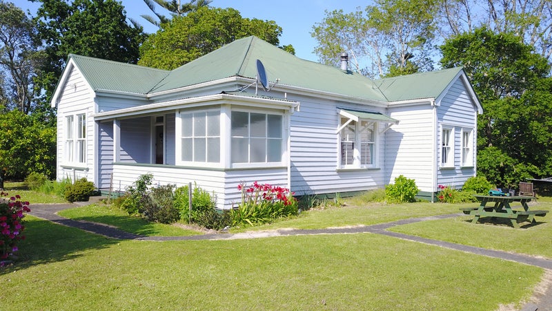 169A State Highway 1, Kaitaia - Carousel 2