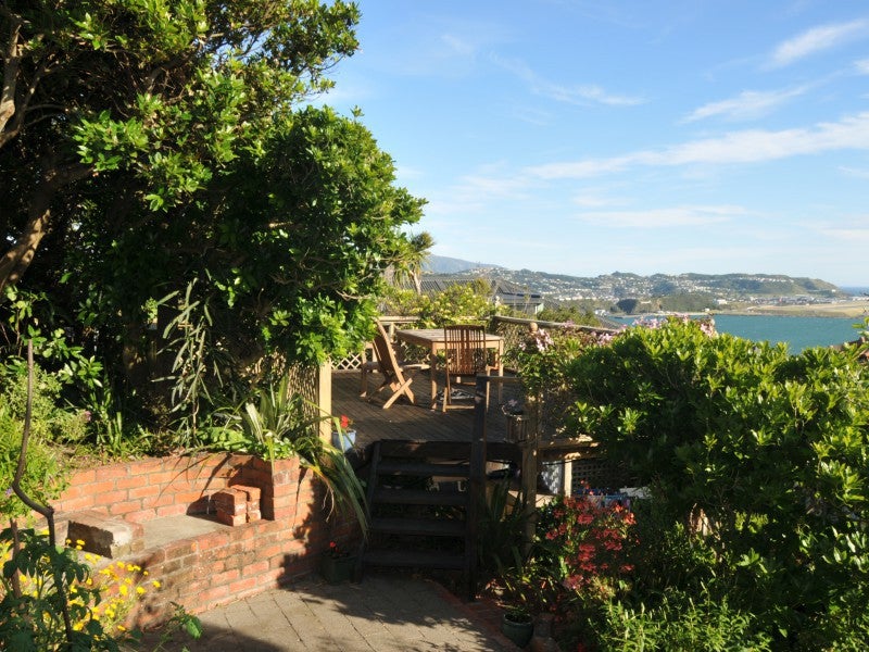 73 Te Anau Road, Hataitai, Wellington - Carousel 2