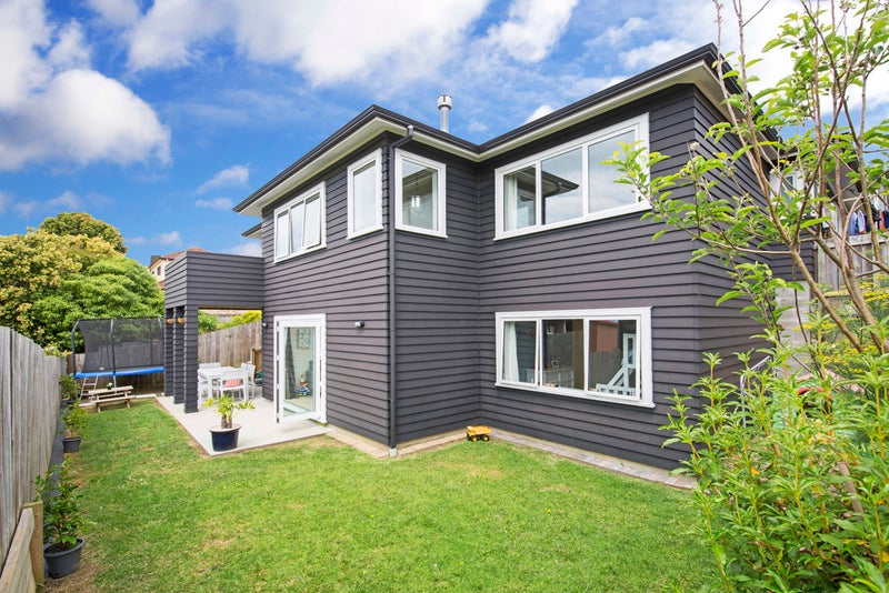 65 Bradbury Road, Botany Downs, Auckland - Carousel 1
