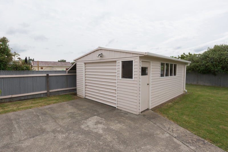 8 Kettle Avenue, Awapuni, Palmerston North - Carousel 18