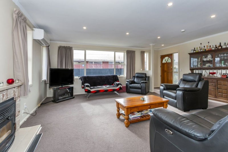 132 Effingham Street, North New Brighton, Christchurch - Carousel 1