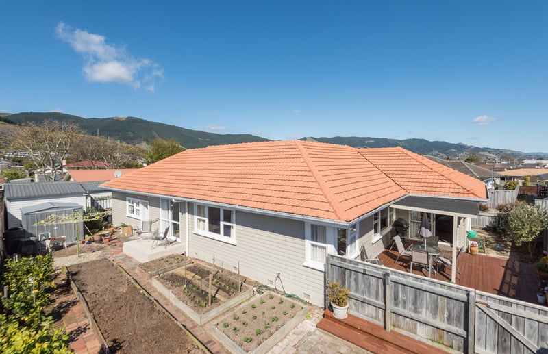592 Main Road, Stoke, Nelson - Carousel 22