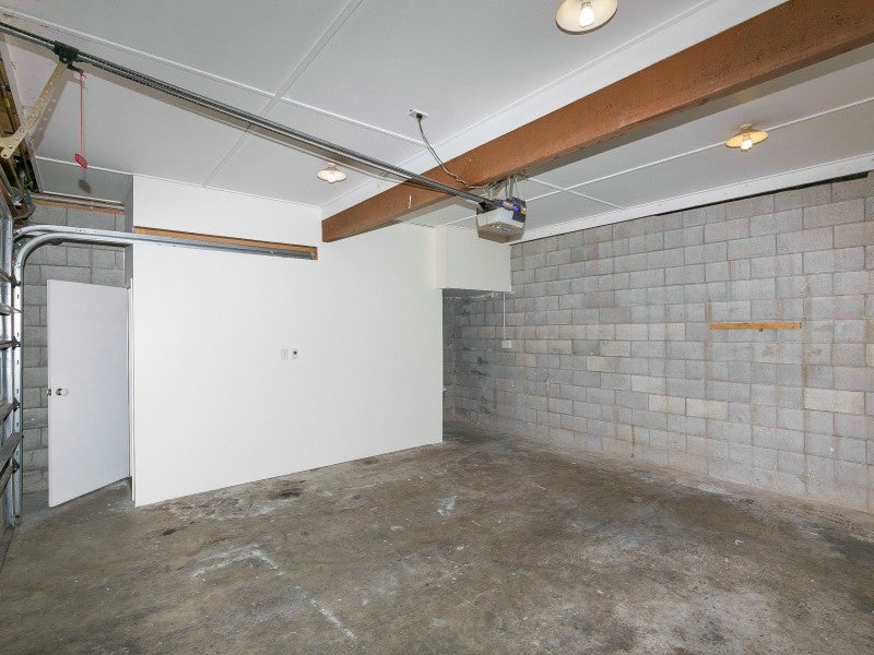 90B Holloway Road, Aro Valley, Wellington - Carousel 14