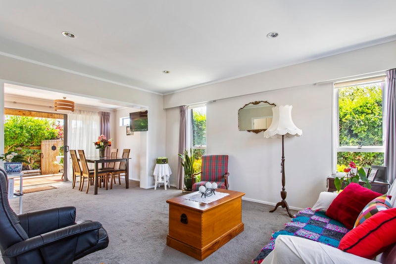 5/15 Patterson Street, Sandringham, Auckland - Carousel 2