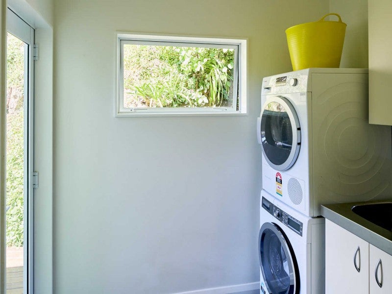 271 Muritai Road, Eastbourne, Lower Hutt - Carousel 22