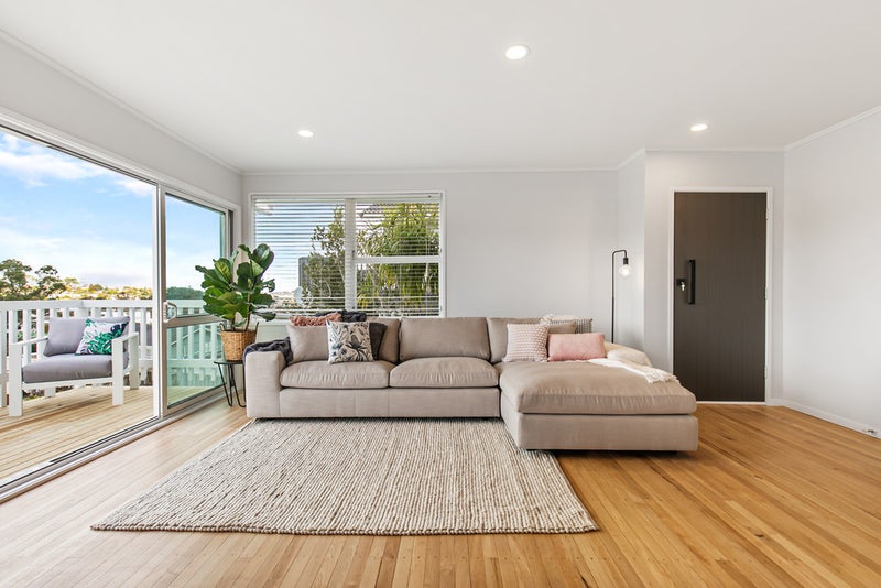 43 Juniper Road, Sunnynook, Auckland - Carousel 2