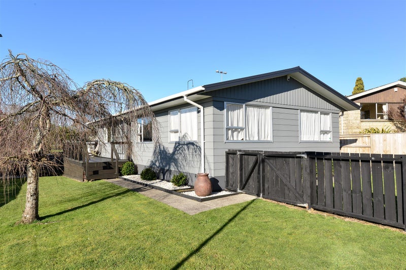 13 Millar Place, Nawton, Hamilton - Carousel 1