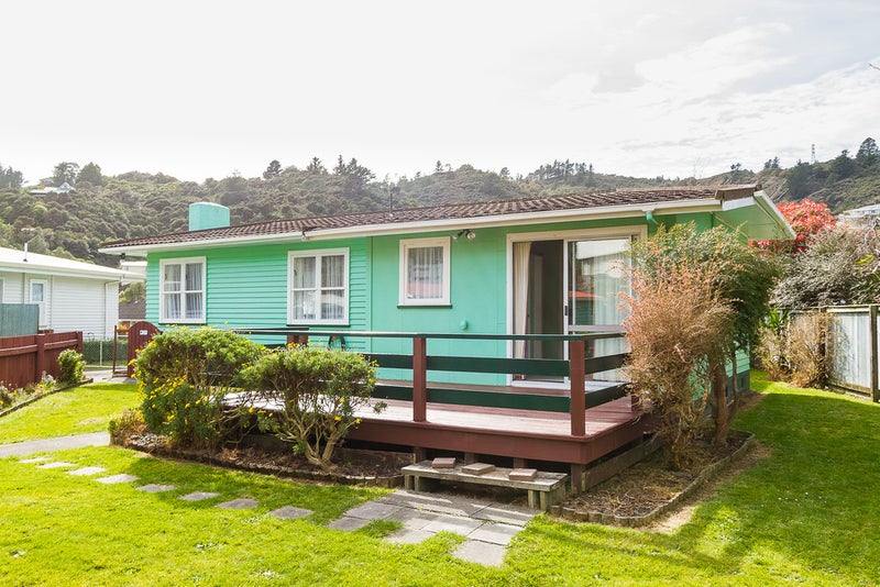 42 Stokes Valley Road, Stokes Valley, Lower Hutt - Carousel 19