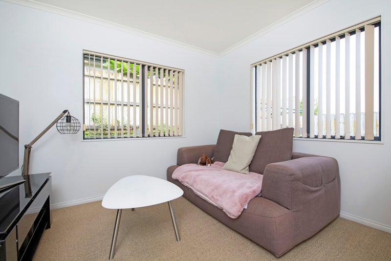 10 Teelin Place, Flat Bush, Auckland - Carousel 16