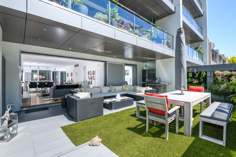 GB/11 George Street, Newmarket, Auckland - Carousel 2