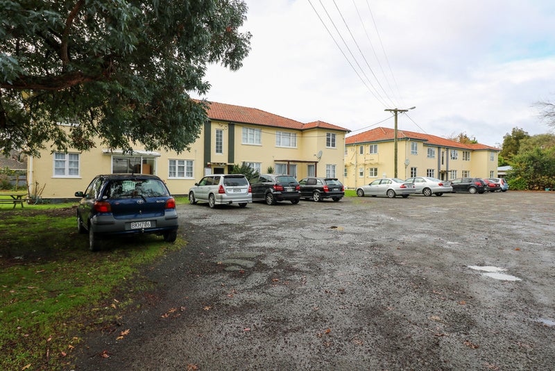 12/288 College Street, West End, Palmerston North - Carousel 2