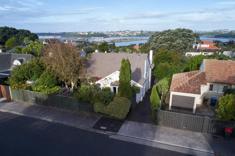 39 Glanville Terrace, Parnell, Auckland - Carousel 18