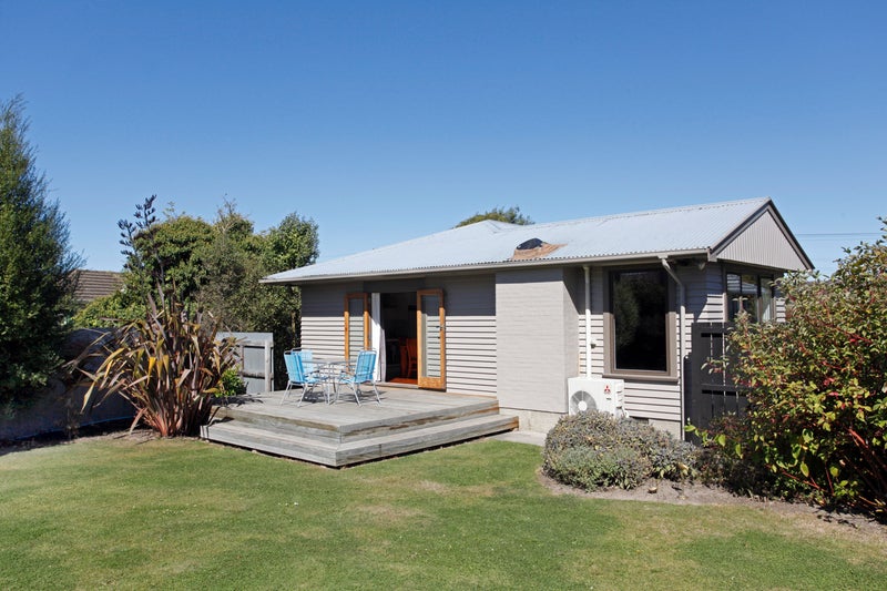 24 Beatrice Place, Avonhead, Christchurch - Carousel 1