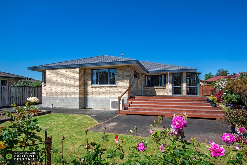 9 Conifer Grove, Kamo, Whangarei - Carousel 2