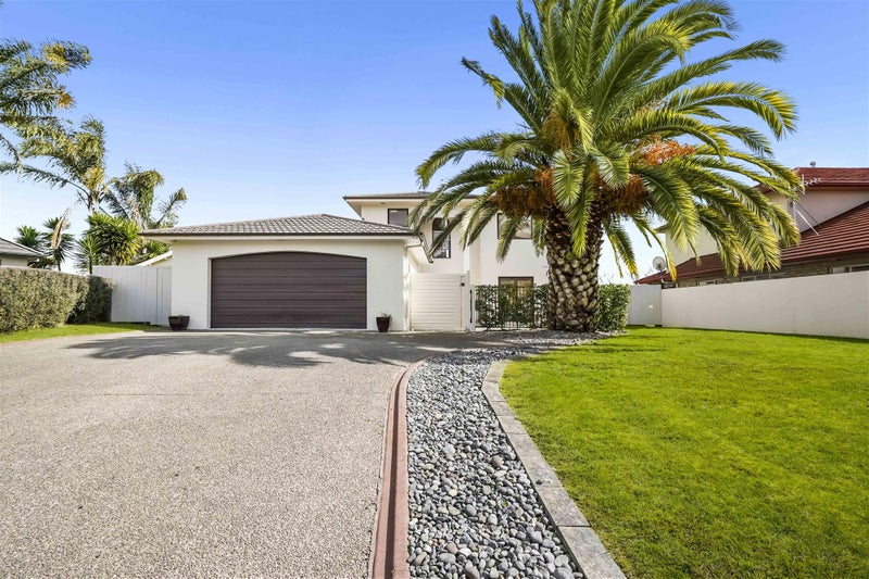 6 Takapu Place, Huntington, Hamilton - Carousel 1