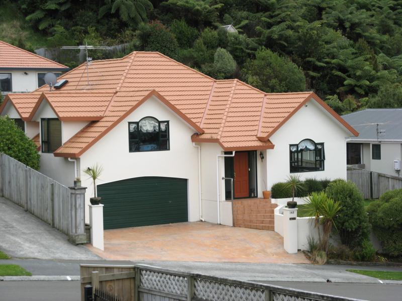 1/148 Tirohanga Road, Tirohanga, Lower Hutt - Carousel 1