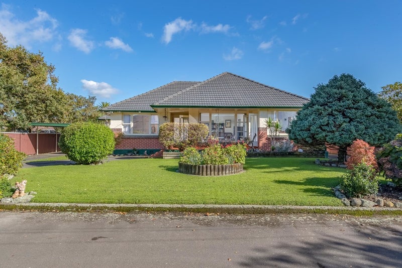 54 Garden Road, Avalon, Lower Hutt - Carousel 2