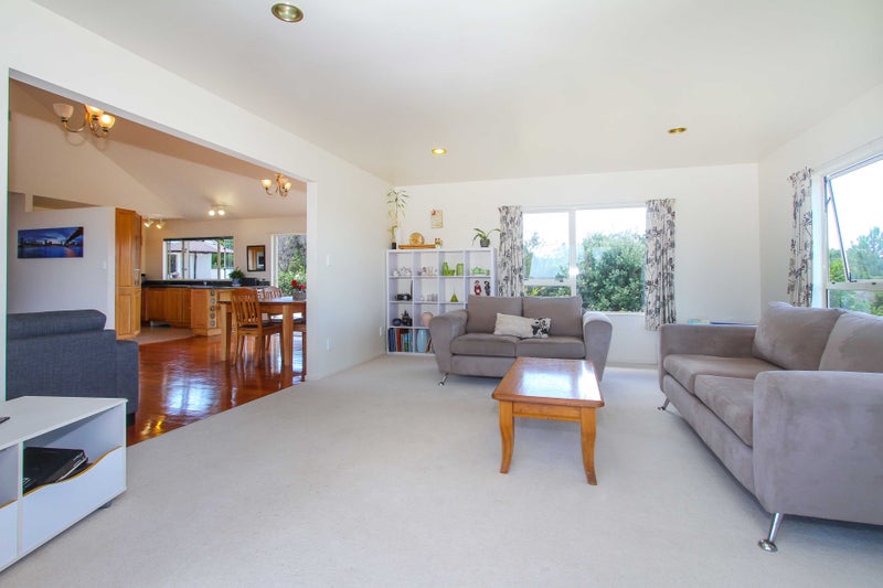 47 Pinetone Road, Kumeū - Carousel 26