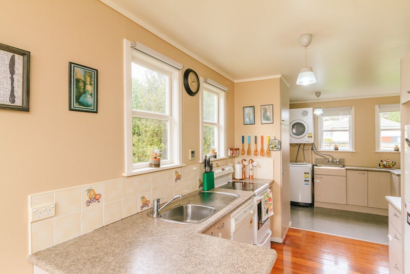 5 Grierson Street, Naenae, Lower Hutt - Carousel 2