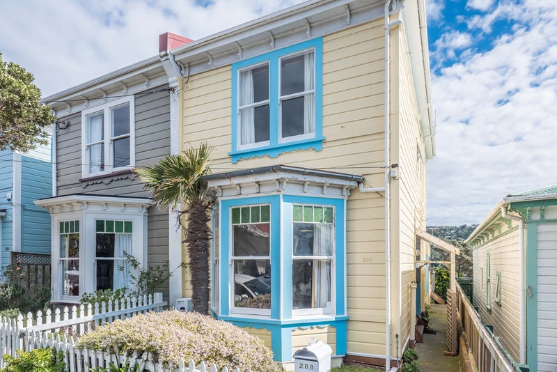 288 Rintoul Street, Berhampore, Wellington - Carousel 1