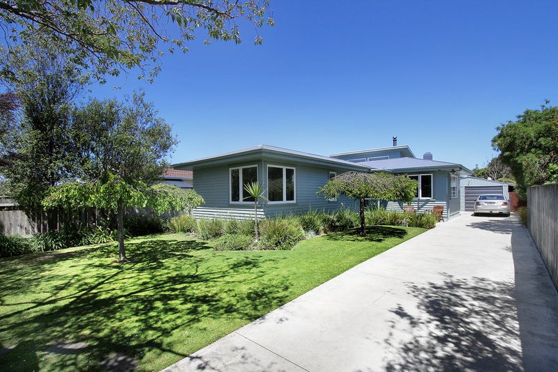 21 Meeanee Road, Taradale, Napier - Carousel 1