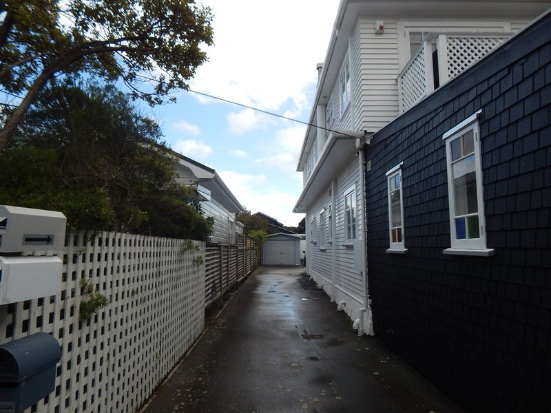 4/14 OROUA ST, RONA BAY, EASTBOURNE - Carousel 6