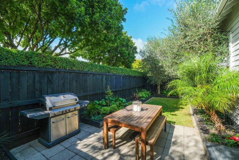 27 Oxton Road, Sandringham, Auckland - Carousel 2