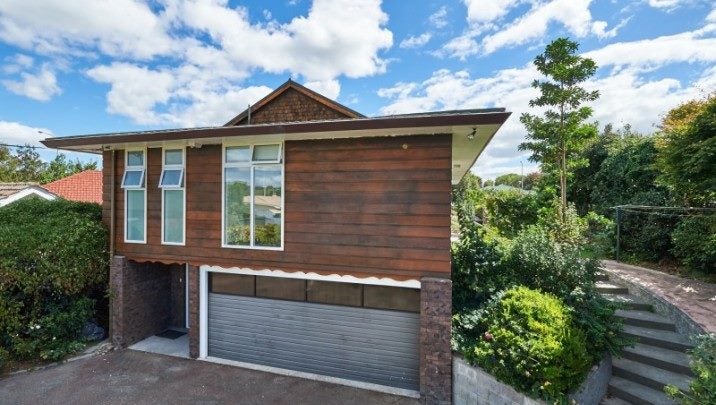 437 Ruahine Street, Terrace End, Palmerston North - Carousel 1