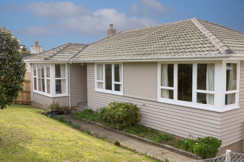 57 Takapuwahia Drive, Takapuwahia, Porirua - Carousel 2