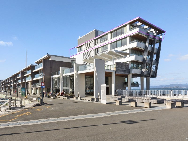 5A/8 Clyde Quay Wharf, Te Aro, Wellington - Carousel 20