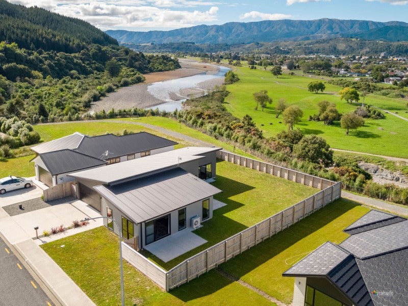 100 Riverstone Drive, Riverstone Terraces, Upper Hutt - Carousel 1
